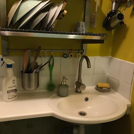 Cozy Condo For Up To 3 Travellers, With Kitchen And Bath Рига Экстерьер фото