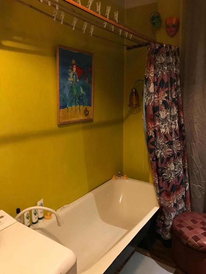 Cozy Condo For Up To 3 Travellers, With Kitchen And Bath Рига Экстерьер фото